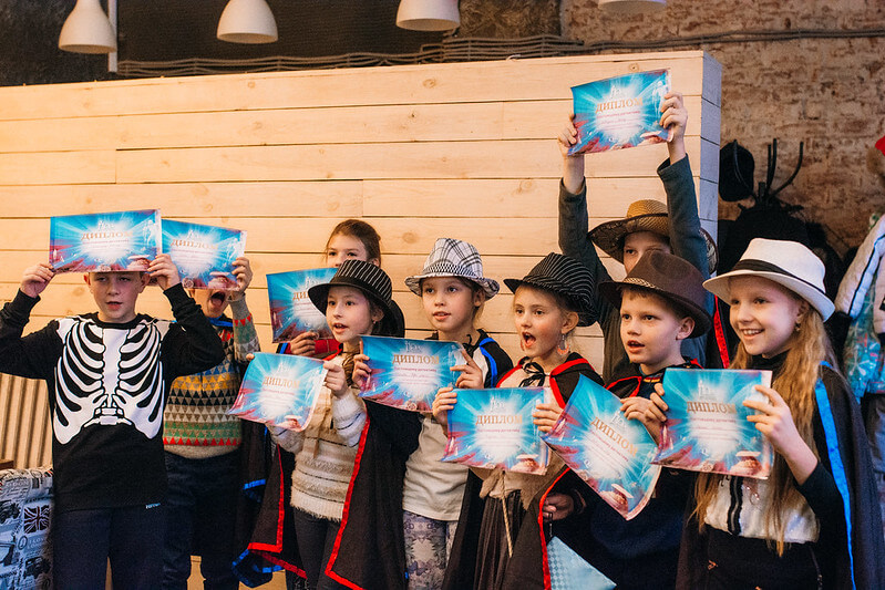 Как отметить Новый год классом — идеи для младших школьников в Твери