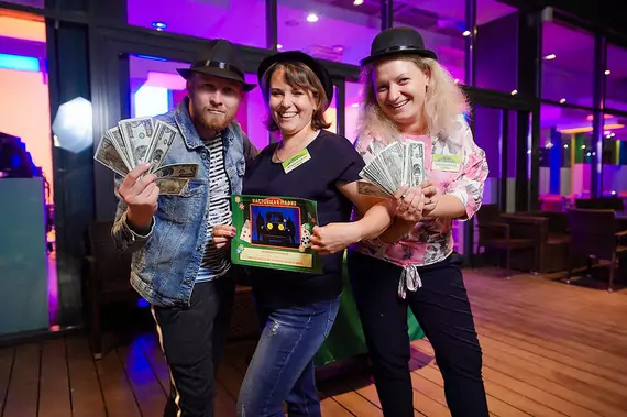 Как отметить 8 Марта в Твери: лучшие идеи для работы и праздника